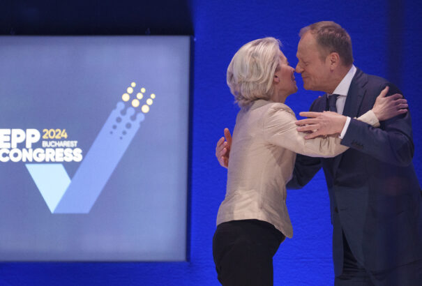 Ez már nagyon átlátszó: Brüsszel leállította a hetes cikkely szerinti eljárást Lengyelország ellen