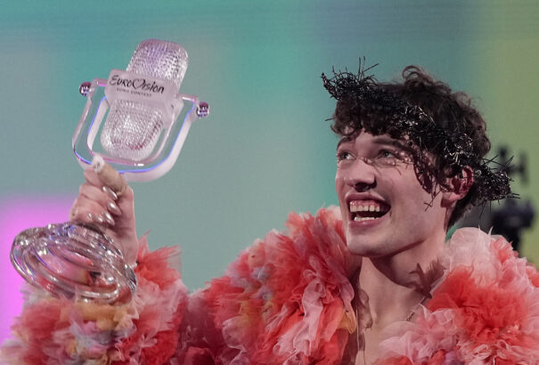 Egy nembináris svájci énekes nyerte az idei Eurovíziós Dalfesztivált