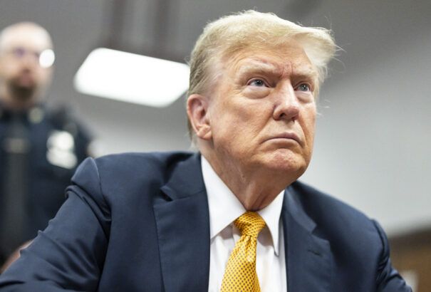 Vérrel teli ampullákat küldtek Trumpnak. Kiürítették a Republikánus Párt washingtoni központját