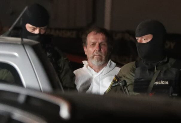 Merénylet Fico ellen: Megérkezett a vádemelési javaslat a Főügyészségre