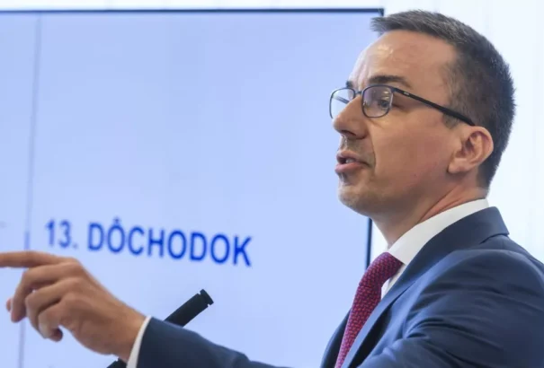 A Hlas-SD miniszterei szerint a kormánynak mielőbb bizalmi szavazást kellene kérnie a parlamentben