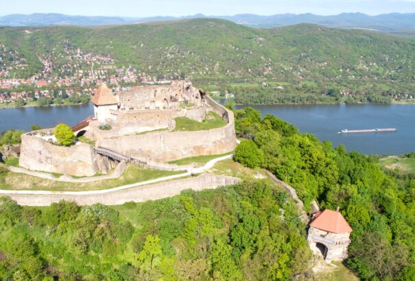Megtalálták a ferencesek elveszett templomát Visegrádon