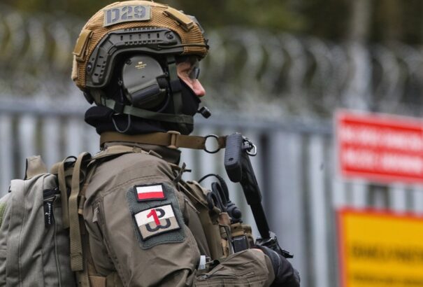 Naponta több száz illegális migránst tartóztat fel a lengyel határőrség