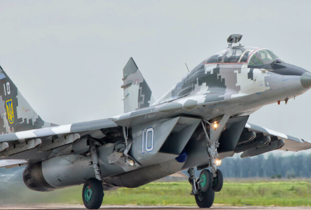 Jogi lépéseket fontolgat a védelmi minisztérium a MiG-29-esek eladományozása kapcsán