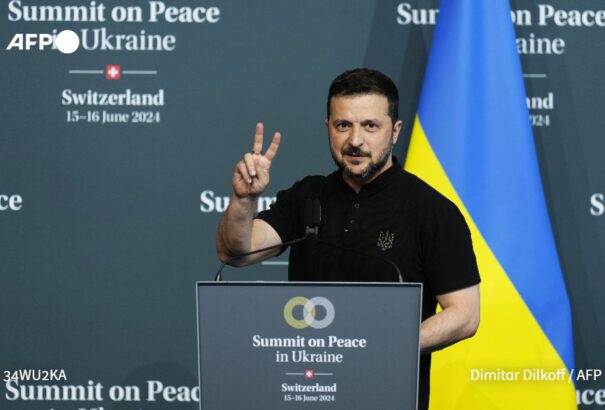 Zelenszkij napenergiával stabilizálná az ukrán energiaellátást