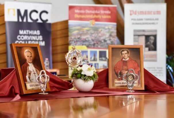 A szeretet, az imádság, a megbocsátás szentjeinek ereklyéi Dunaszerdahelyen