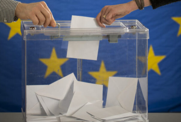 Median-felmérés: A Smernek van a legnagyobb támogatottsága a közelgő EP-választáson