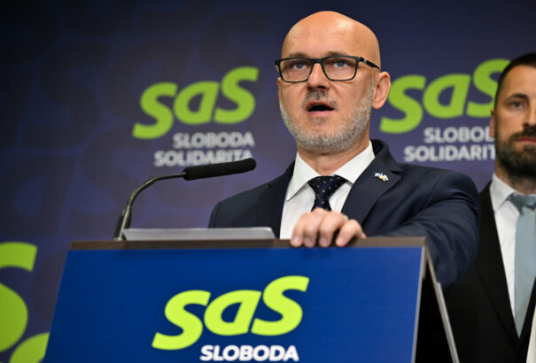 SaS: A kormányfő beszéde szöges ellentétben áll a társadalom megnyugtatásával