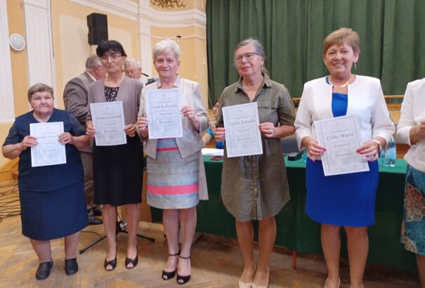 Jubileumi nagytalálkozón ünnepeltek a komáromi öregdiákok – Képekkel