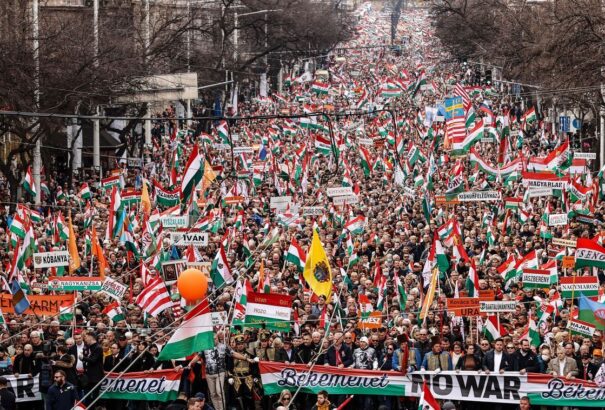 Minden idők legnagyobb Békemenetére számítanak a szervezők