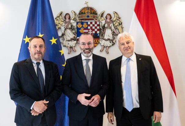 A KDNP kilép az Európai Néppártból és annak frakciójából