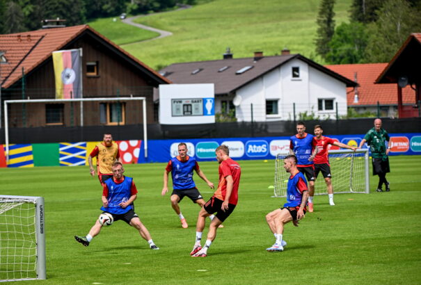 EURO-2024 – Nego még külön, de már labdával edz