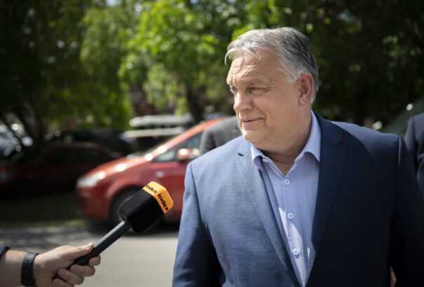 Orbán Viktor: mindenképpen ki kell maradnunk a NATO-misszióból