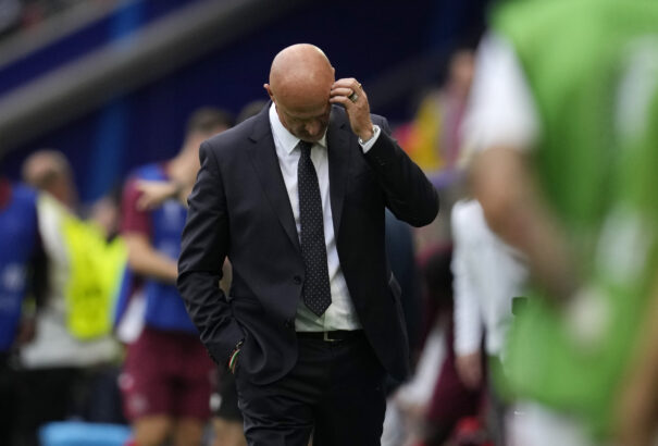 Marco Rossi: Az első félidőben lefociztak minket