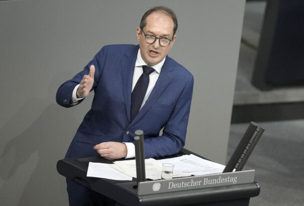 A német ellenzéki politikus ultimátumot adna az ukrán menekülteknek