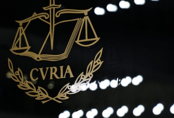 Az EU-bíróság 200 millió eurós bírság megfizetésére kötelezte Magyarországot az uniós bevándorlási politika megsértése miatt