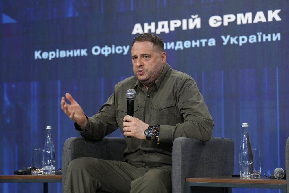 Itt a fordulat? Ukrajna bejelentette, hajlandó tárgyalni Oroszországgal