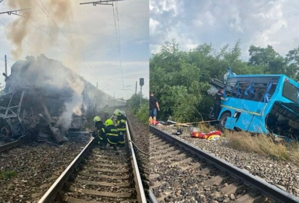 Már hét áldozata van az Érsekújvár melletti balesetnek, melyben vonat ütközött egy autóbusszal