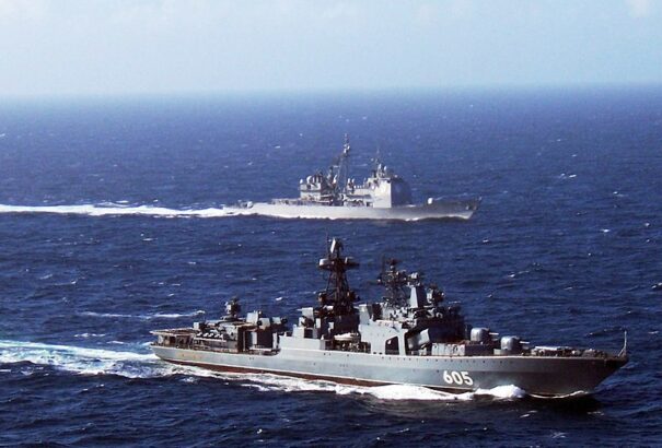 Ég a Barents-tengeren az oroszok torpedórombolója, a Levchenko tábornok