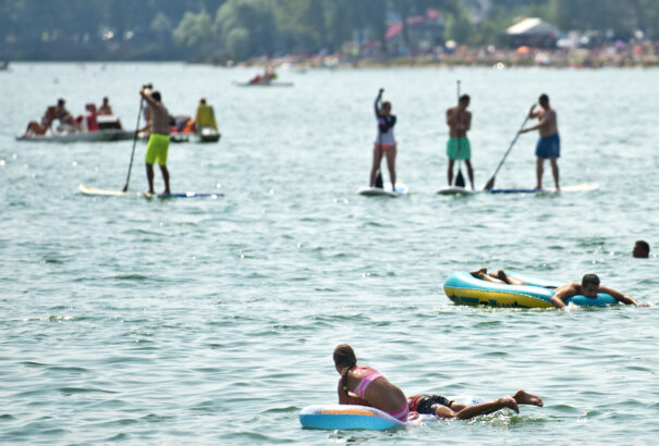 Megfulladt egy férfi a pozsonyi Aranyhomok tóban