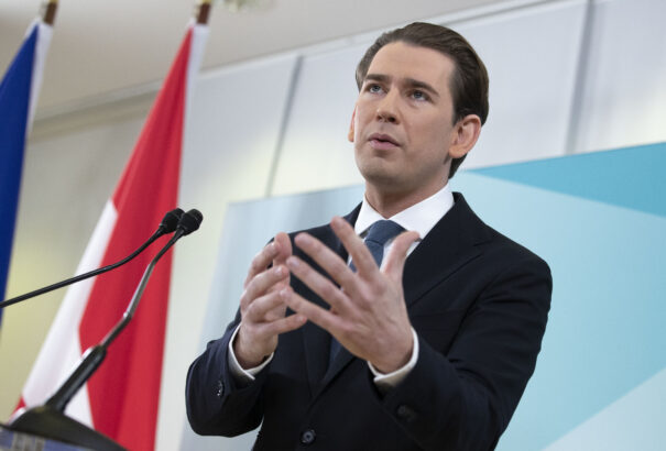 Sebastian Kurz a Mandinernek: Orbán Viktor erőfeszítései lehetőséget kínálnak arra, hogy elindulhassunk a jó irányba