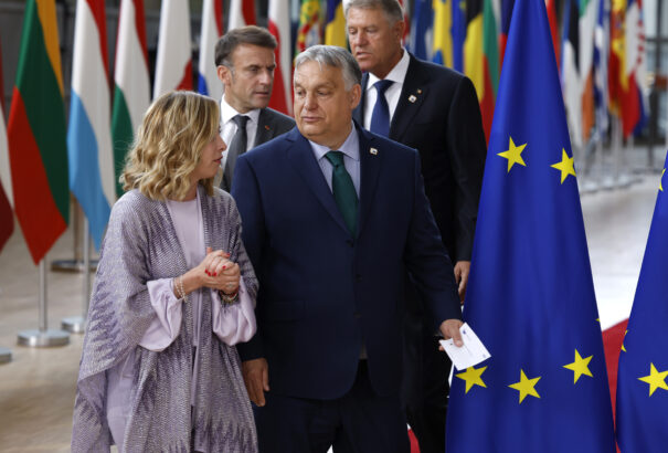 Giorgia Meloni szerint a Patrióták Európáért nem Putyin-barát csoport