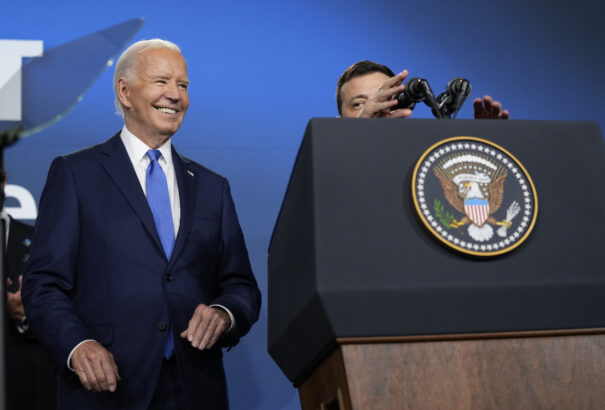 Biden bakitárháza kimeríthetetlen: Putyinként mutatta be Zelenszkijt