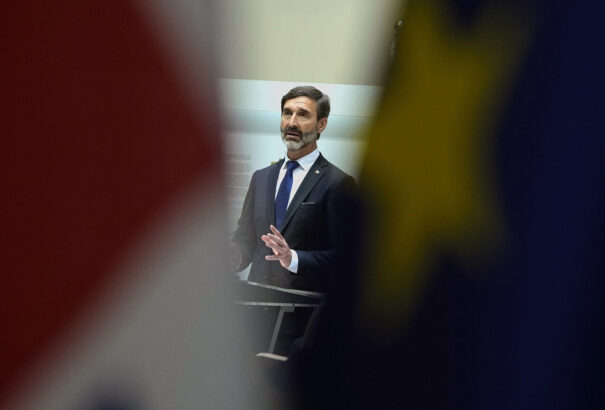 Blanár: Az olajszállítás leállítása a társulási megállapodás megszegését jelenti