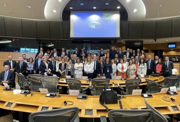 Alapjogokért Központ: a Patrióták Európáért EP-frakció megalakulása a változás legfontosabb lépése