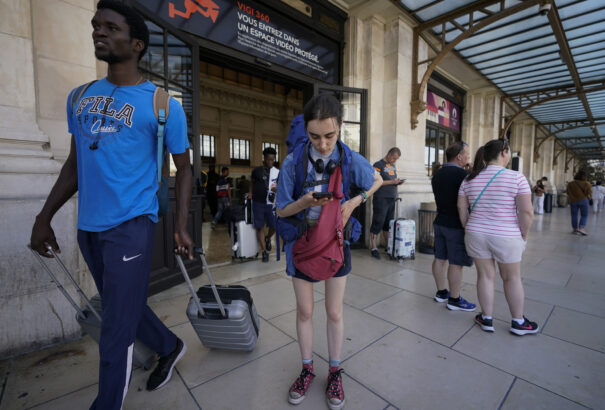 Szabotázsakciót hajtottak végre francia vasútvonalakon a párizsi olimpia hivatalos nyitónapján