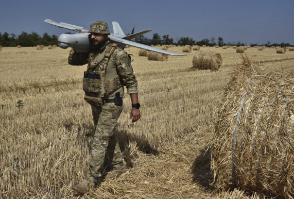 Ukrajnának napi 120 millió euróba kerül a háború