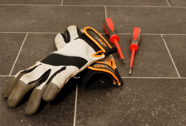 Munka közben is tudd biztonságban a kezeidet!