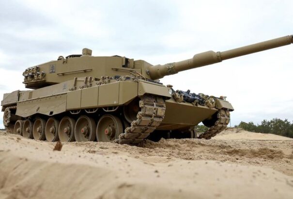 Csehország 15 Leopard 2A4-es harckocsit kap Németországtól az Ukrajnának nyújtott katonai segélyekért