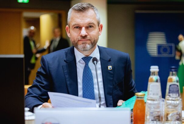 Pellegrini aláírta az egészségügyi ellátásról szóló törvényt