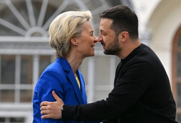 Von der Leyen: Ukrajna hihetetlen gyorsasággal halad az európai uniós tagság felé