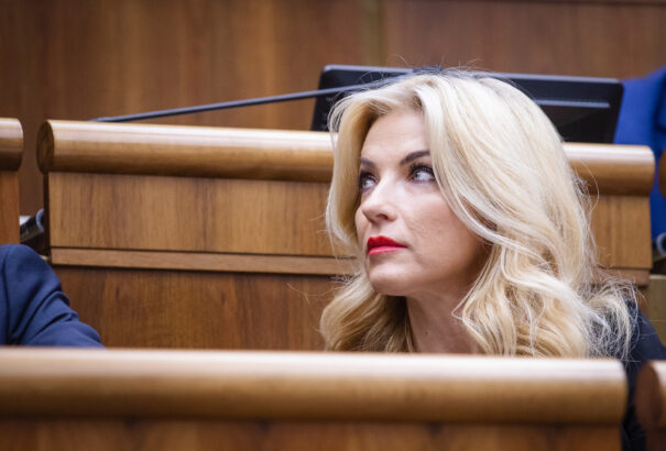 A progresszív ellenzék újabb tüntetésre készül, megint Šimkovičová ellen