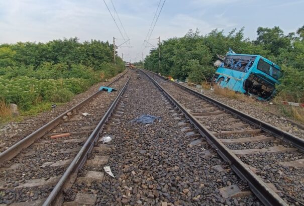 Elkerülik a buszok azt a vasúti átjárót, ahol heten meghaltak