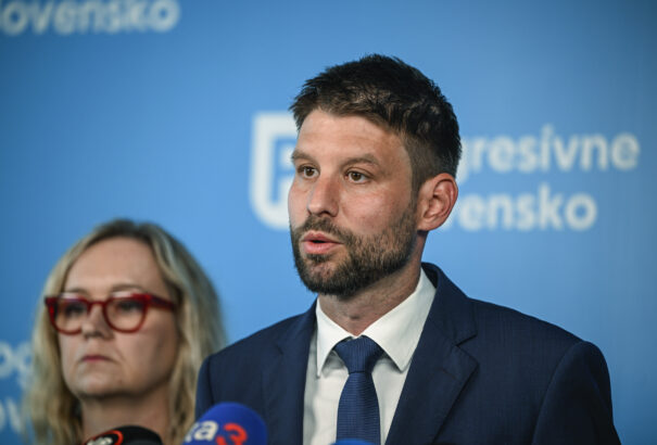 Šimečka a GLOBSEC-en: A Fico-kormány Orbánt másolja, de Szlovákiában nincs erős hatása