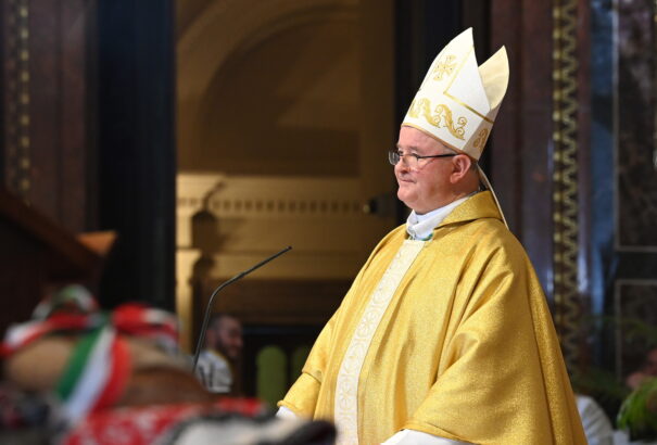 Bukaresti érsek: Európa veszélyben van, mert el akarják törölni kereszténységének nyomait