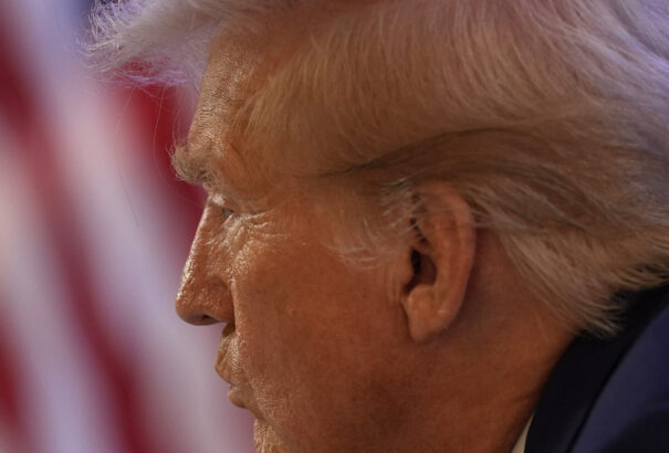 Trump előhúzta kampányában az inflációt. „Harris nem túl okos és szörnyű elnök lenne,” mondta.