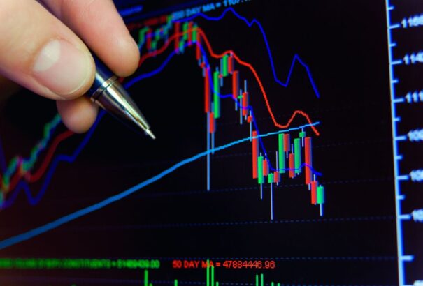 Vérengzés a tőzsdéken: összeomlottak az ázsiai tőzsdék, nagy a pánik, Európában is