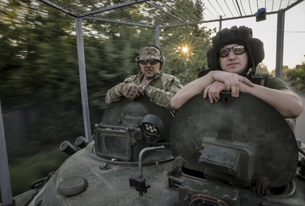 Csehország megkezdi a lőszervásárlást Ukrajna számára a befagyasztott orosz vagyonból