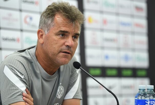 Sajtóhír: Máté Csaba követheti Szrdjan Blagojevicset a DVSC kispadján