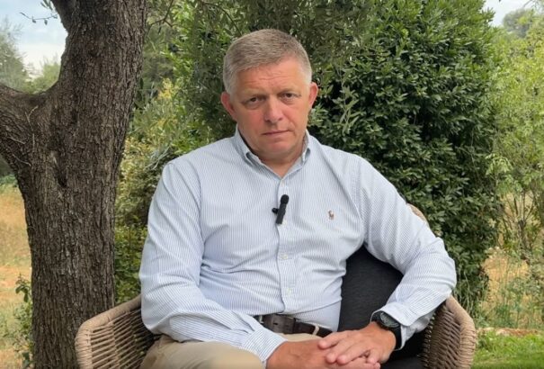 SANEP-felmérés: Fej-fej mellett a Smer és a PS. A magyar párt nem jutna be a parlamentbe