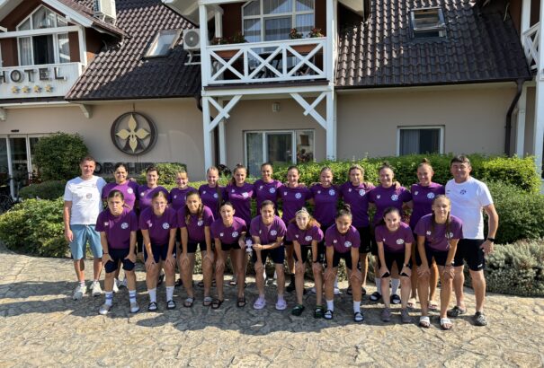 A KFC felnőtt női csapata is megkezdi a szereplést az első osztályban