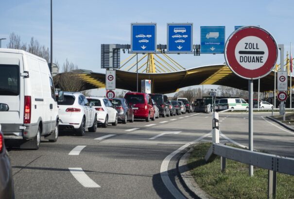 Hétfőtől egész Németországban életbe lép az ideiglenes határellenőrzés