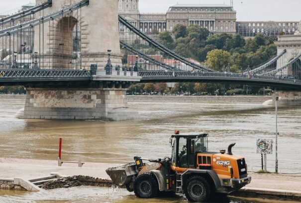 A Duna teljes magyarországi szakaszán megindult az apadás