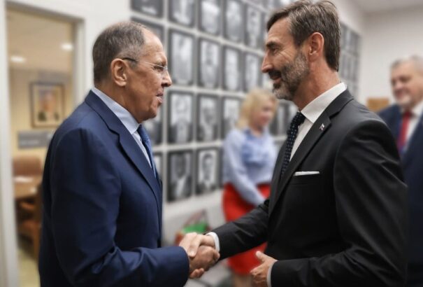 „A határokat tiszteletben kell tartani” – Blanár ismét találkozott az orosz külügyminiszterrel