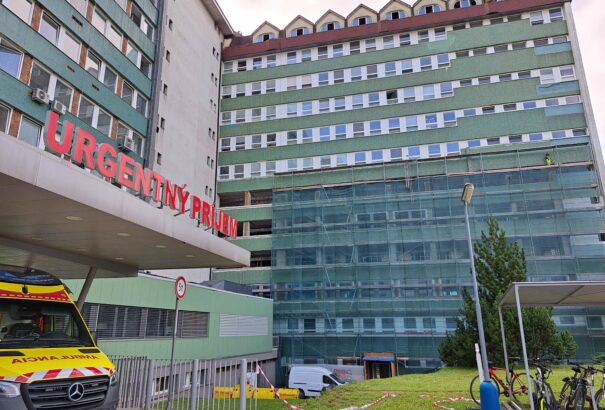 Kórházszövetség: A kormány konszolidációs csomagja a szlovák egészségügy összeomlásához vezethet