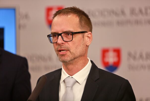 Az SaS szerint a konszolidáció miatt jövőre közel 260 milliótól esik el az egészségügy